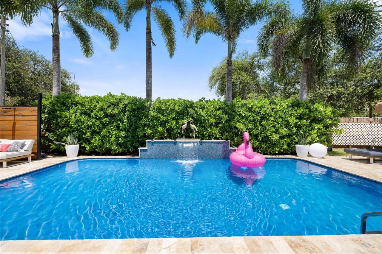 Palms Retreat! Giant Heated Pool-Hottub-Firepit-5Min2Beach-Pets-Ev Chgr Форт-Лодердейл Экстерьер фото