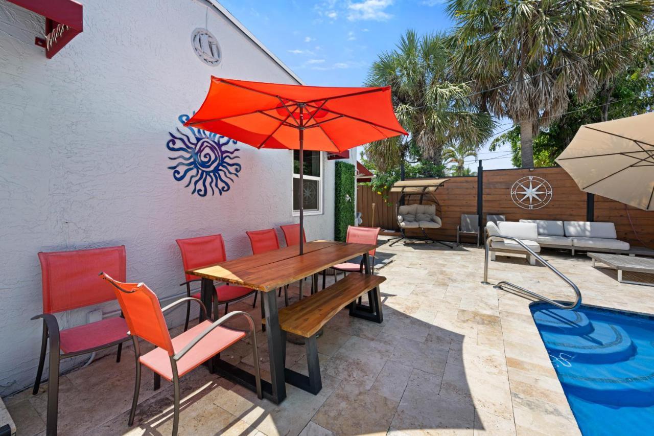Palms Retreat! Giant Heated Pool-Hottub-Firepit-5Min2Beach-Pets-Ev Chgr Форт-Лодердейл Экстерьер фото